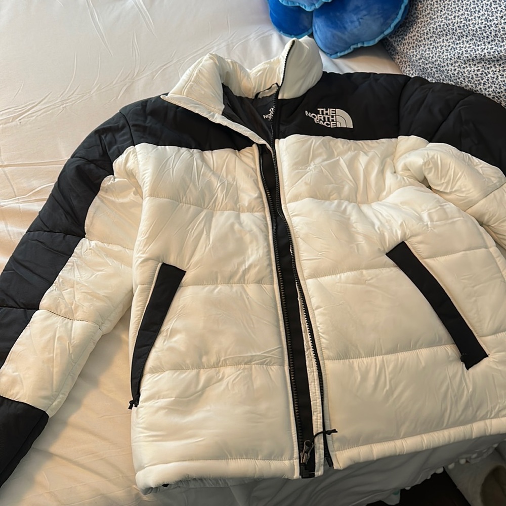 Men’s small north face coat